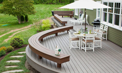 Curved edges with seating areas Curved edges with seating areas