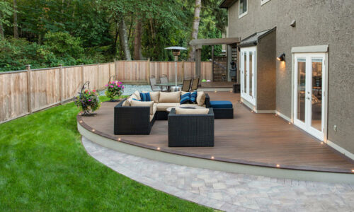 Curved deck Curved deck