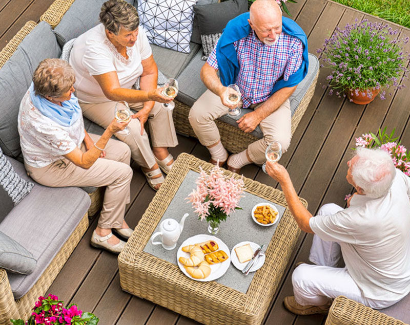 deck-seniors-800×635